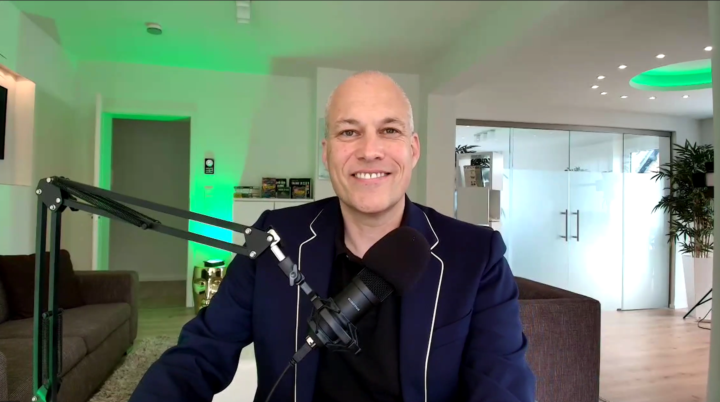 LIVE am Sonntag: Skool und die Zukunft des Coaching-Markts. Hype oder Real?