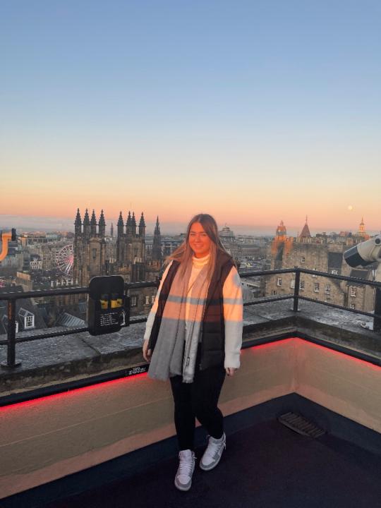 Maggie Hollis-Everist