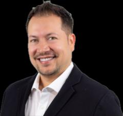 Julian Avila
