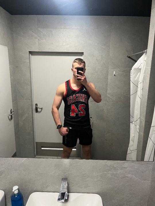 Dominik Wiszniewski