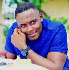 Efo Lorlortor