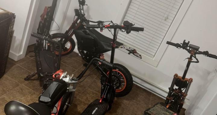 Ride & flip Ecademy (Small EV)