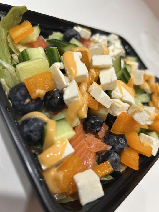 🥗 When the Grill Master Goes Light… Kind Of 😏