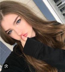 Saskia Ophelia
