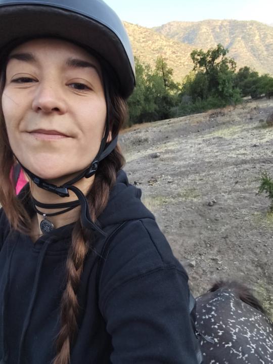 Clau Bravo Mac-Niven