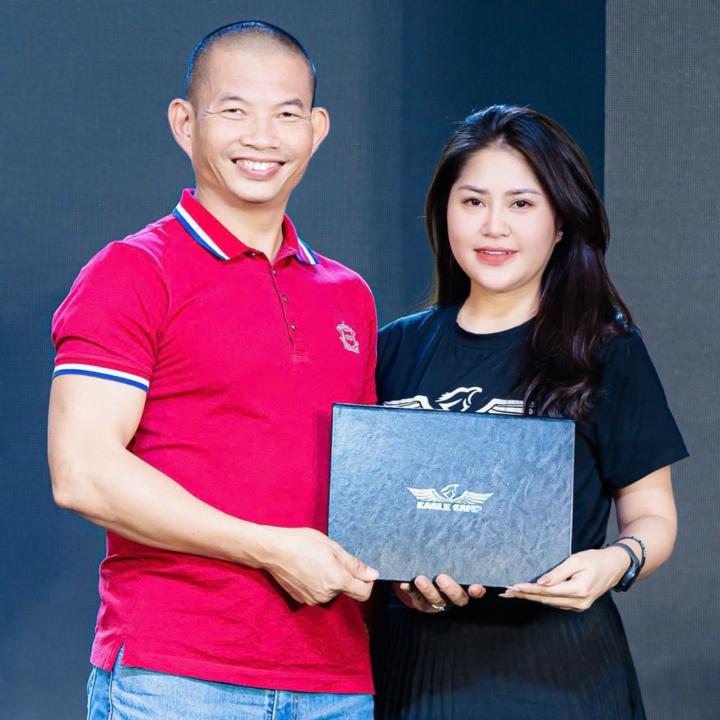 Phuong Ly