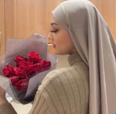Unidentified Hijabi