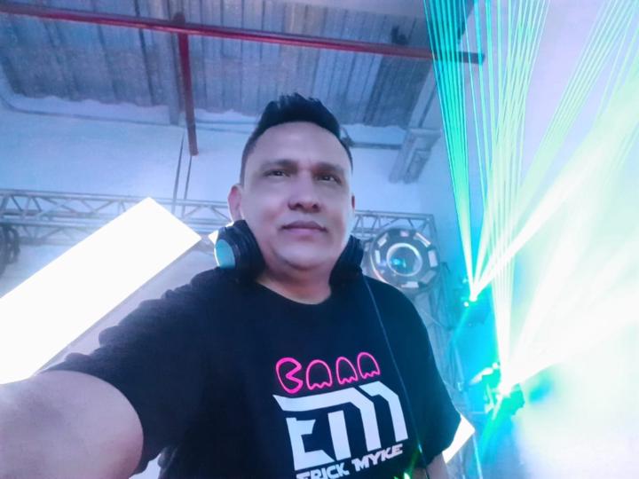 Erick Myke Fernandez