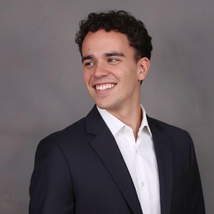 Gabriel José
