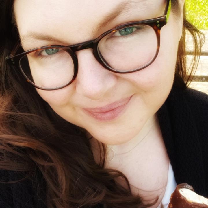 Jennifer Schön