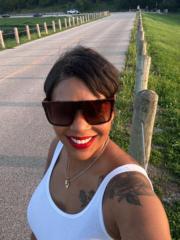 Giovannia Thompson
