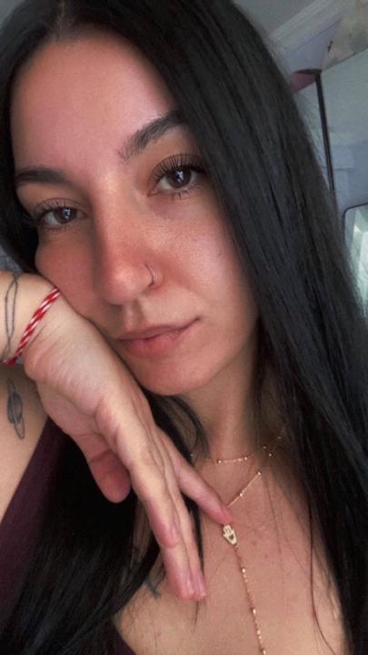 Melike Erişkin