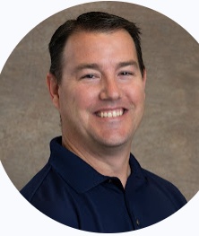 Derek Lindsey