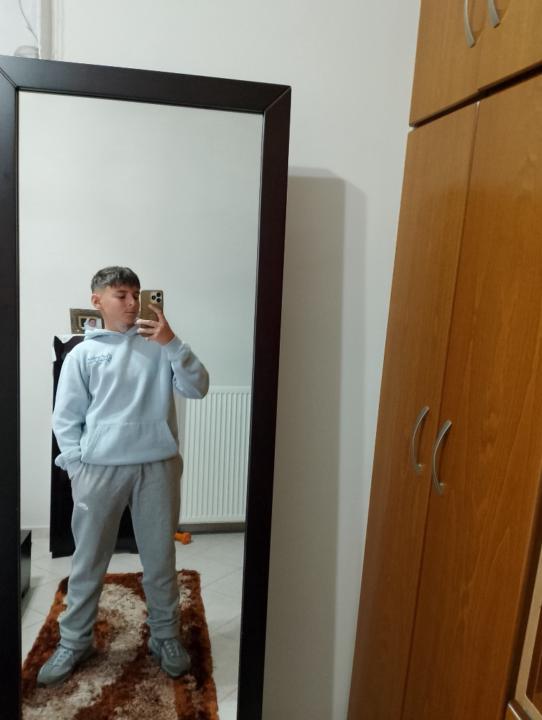 Δημ Τριβηλος