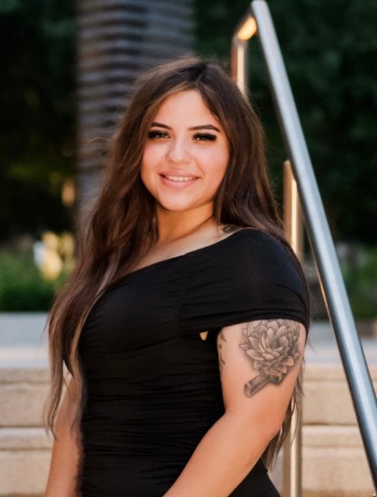 Gabriela Flores