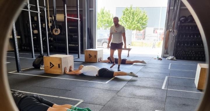 KLAR-STARK-IN BALANCE