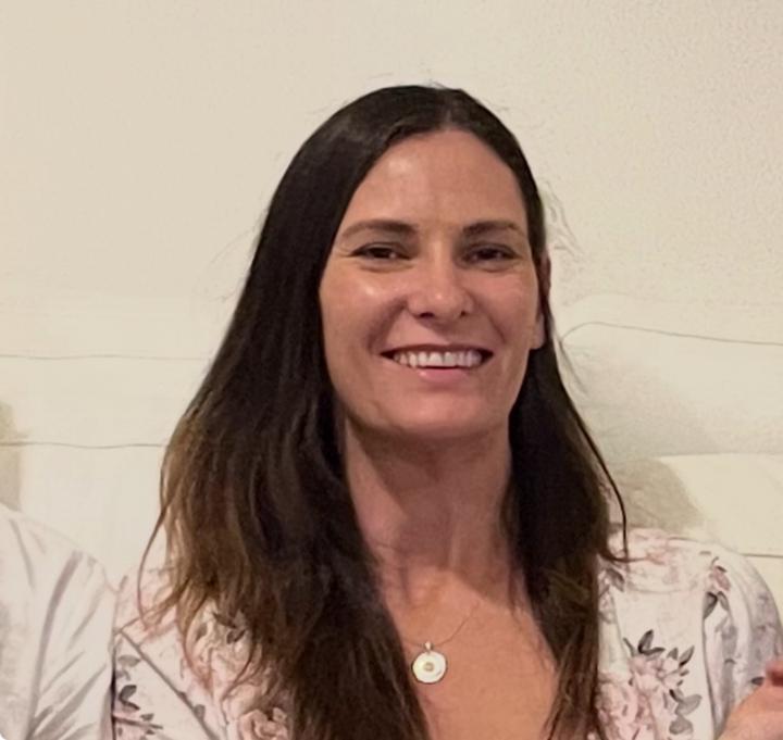 Tori Cahill