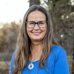 Amy McLain