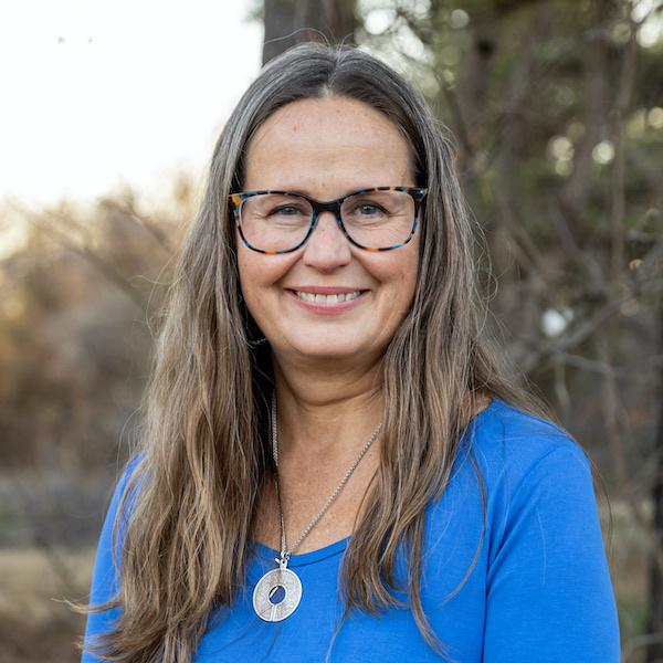 Amy McLain
