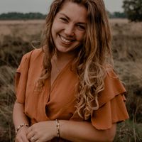 Angelique Steen