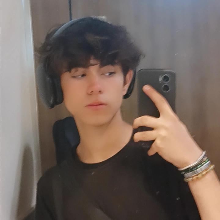 Toprak Özer