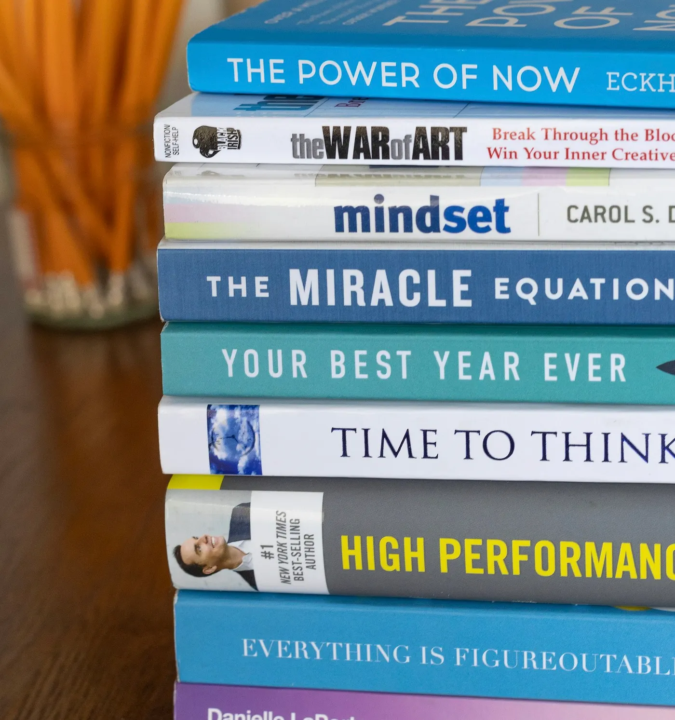 What Do 100+ Self-Help Books Have in Common?? 25 Gems 💎