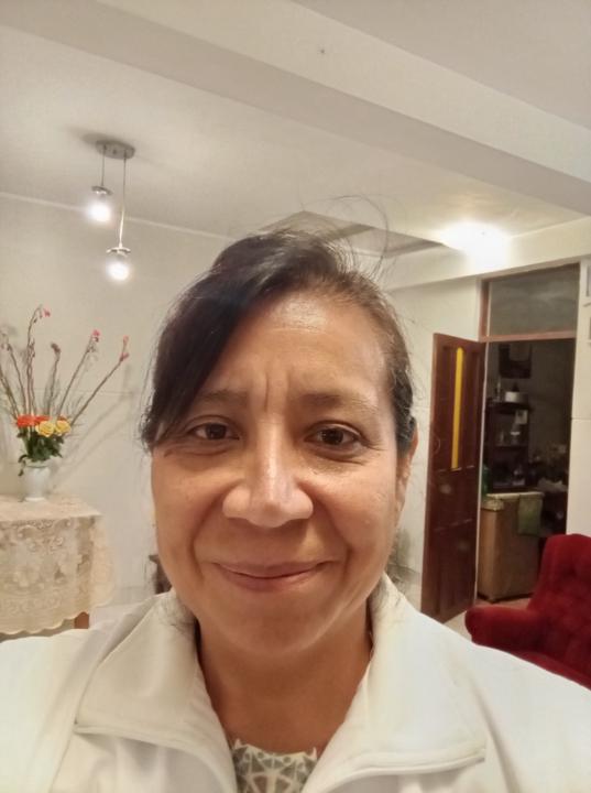 Katia Maza