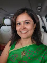 Dr Kruti Bhuskute