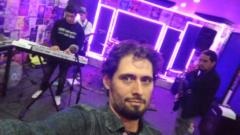 Mauricio González Restucia