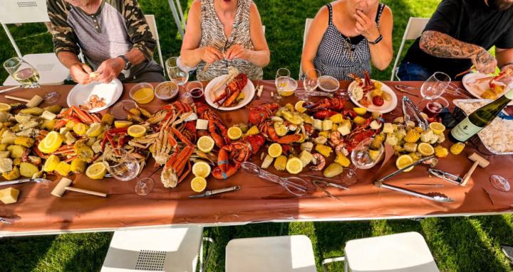 Lizzy’s seafood experience