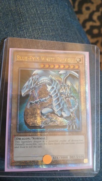 Blue Eyes White Dragon