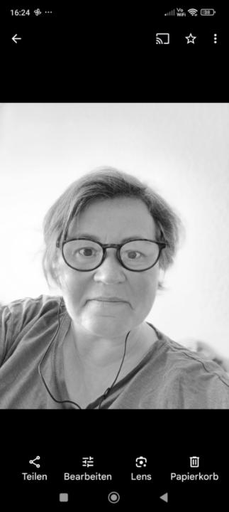 Sabine B.