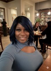 Monhii baggz I am definitely her