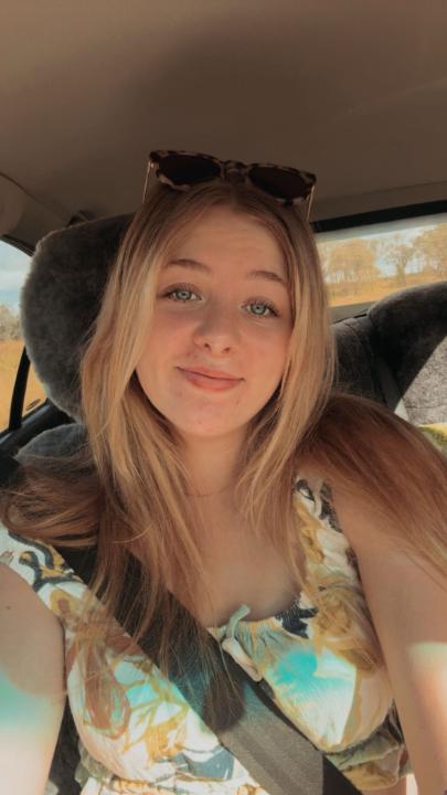 Olivia Janz