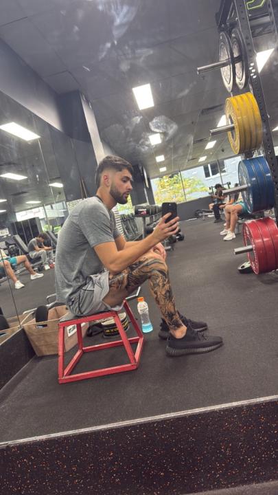 Alex Bu