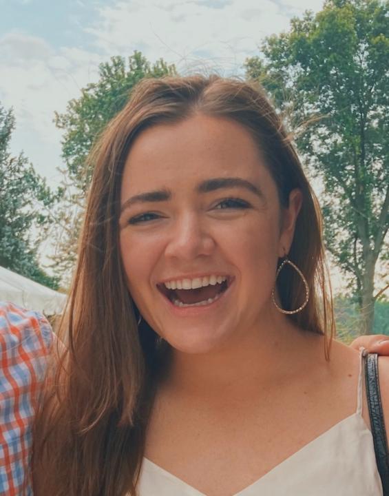 Ellie Munie