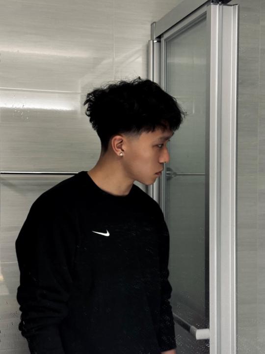 Kai Yang Wang