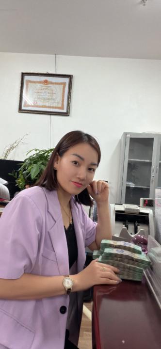 Nguyệt Hoàng