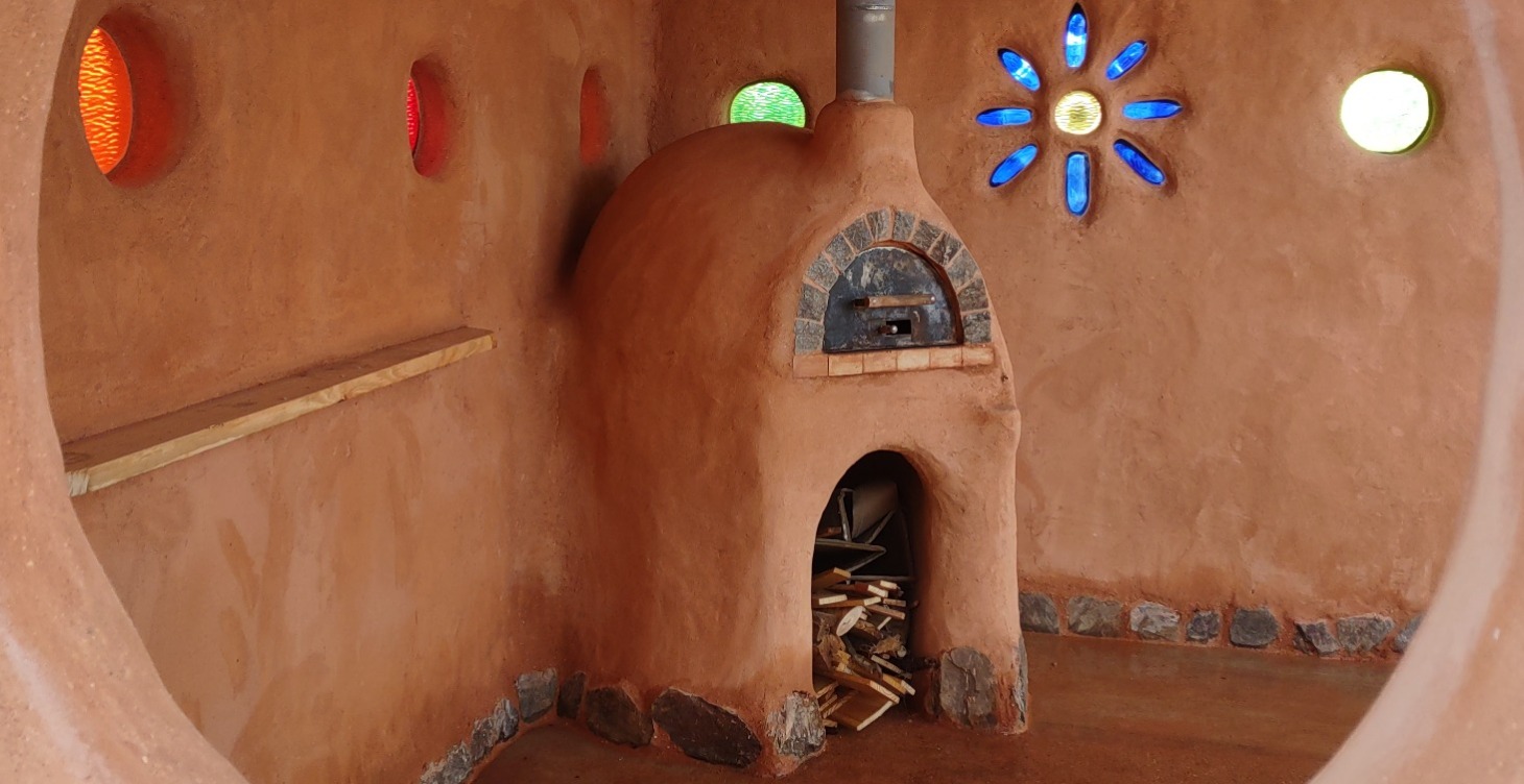 How to build an "Acobe" Oven and cob oven