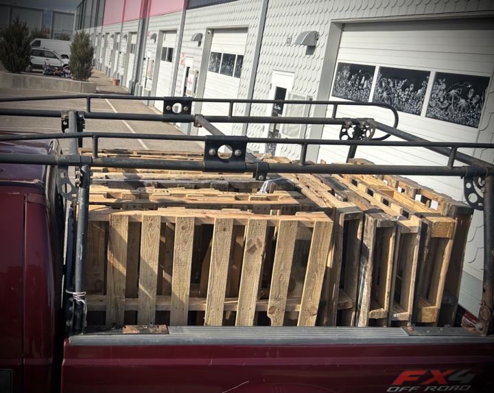 Pallets and Fenceboards