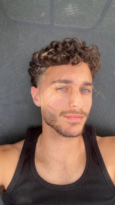 Eyal Raizes