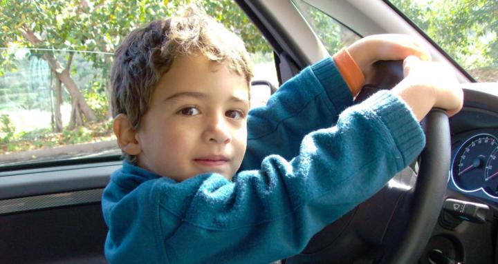 Más amor, menos miedo (MAMM)