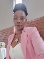Ipeleng Molefi