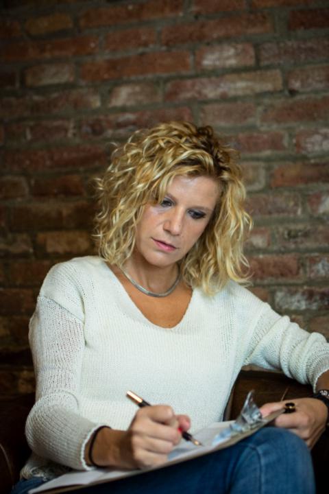 Claudia Torras Simona