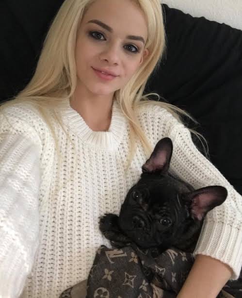 Tania Elsa