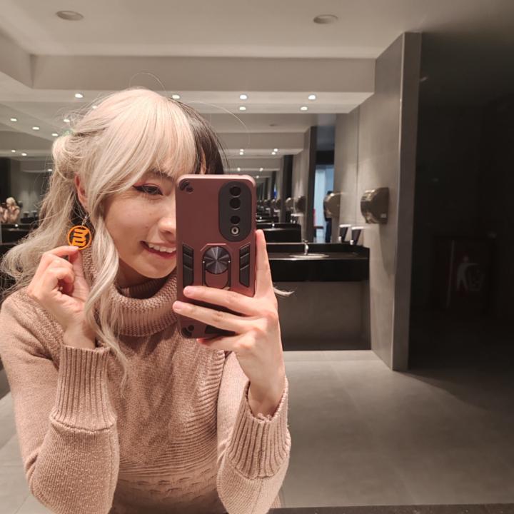 Wanda Huang