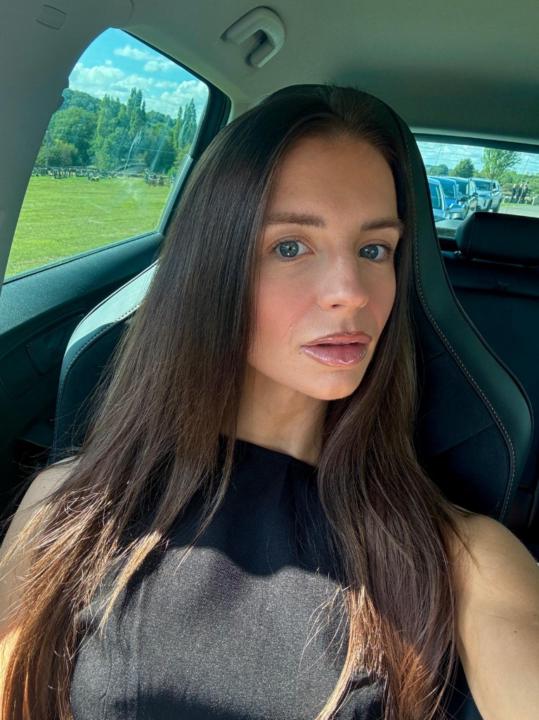 Scarlet Hutton