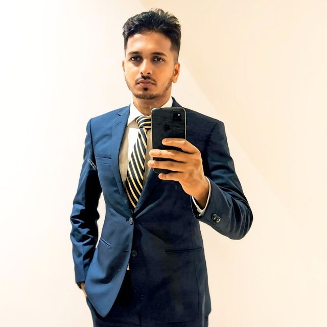 Dr Hemanth B s