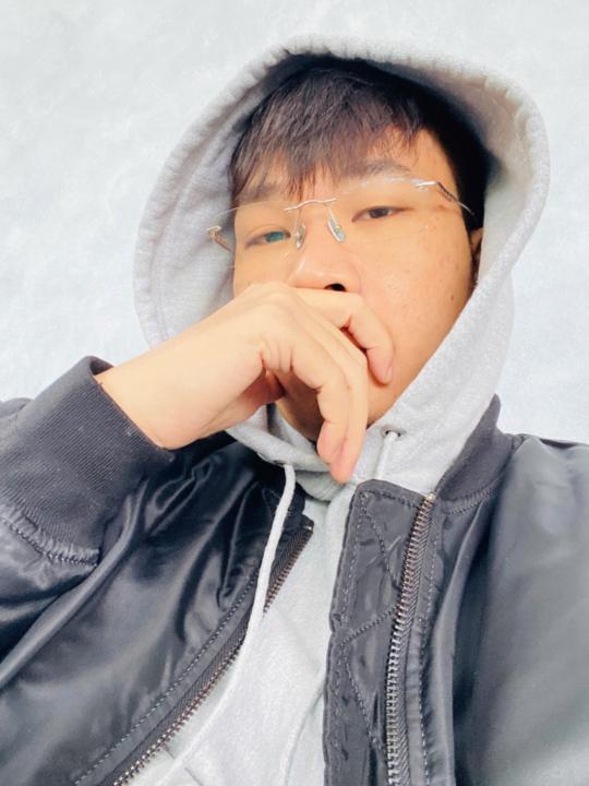 Hoàn Lê