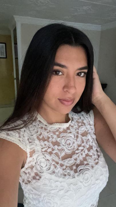 Paula Arias
